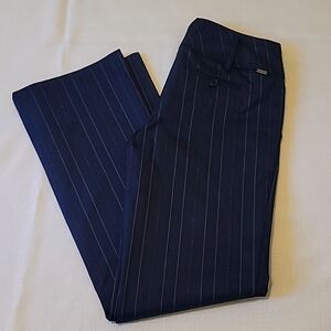 Guess Co. Vintage Women's Stretch Low Rise Pinstrip Black Trouser, Size 29